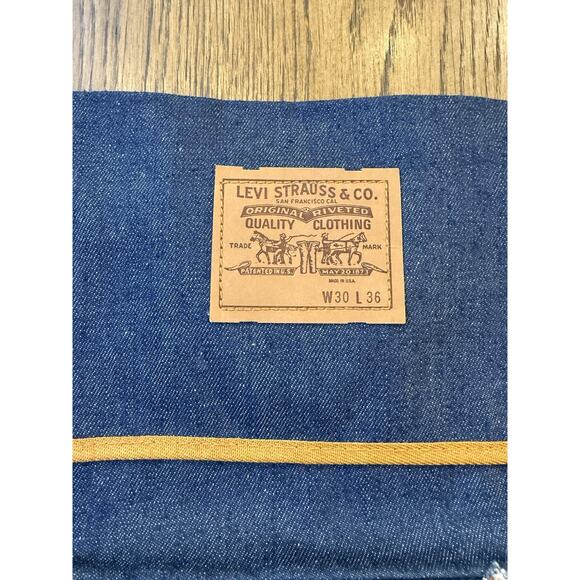 Rare Vintage Levi’s Promotional Denim Backpack Sling Tote Bag Tab Pocket - New! - Picture 3 of 8